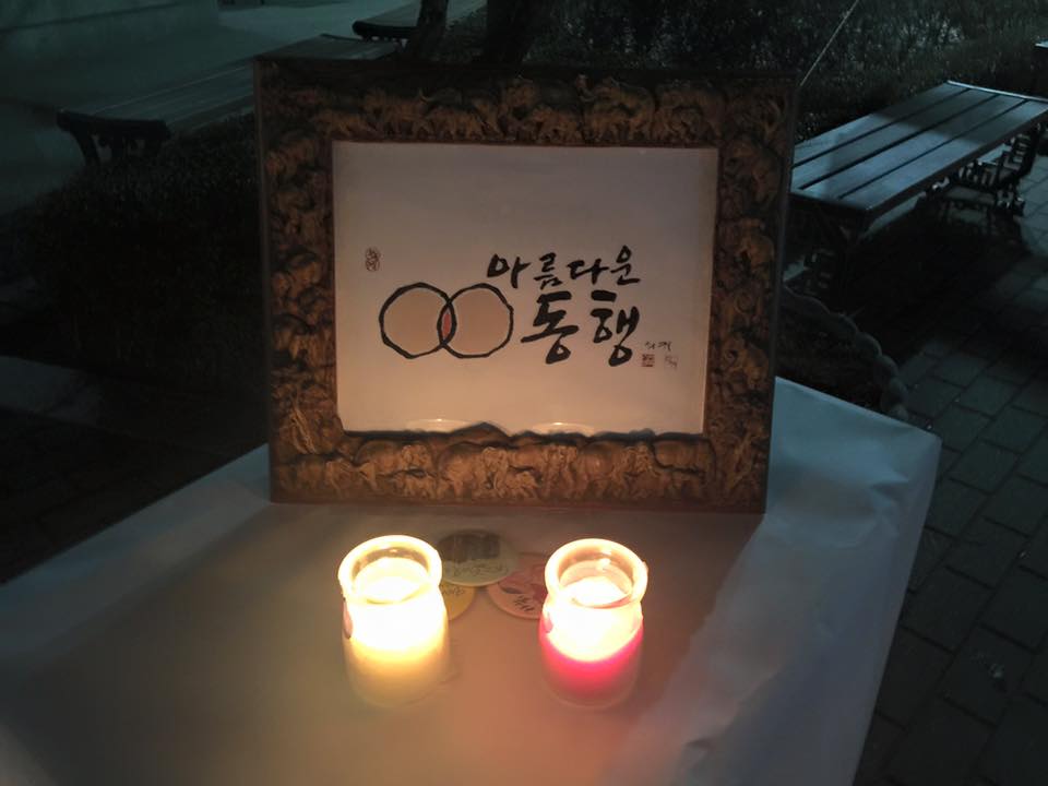 971074129626751.jpg